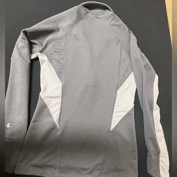 COLLEGE FOOTBALL HALL OF FAME UNDER ARMOUR GRAY LIGHTWEIGHT JACKET.  SIZE SMALL. - Picture 3 of 9